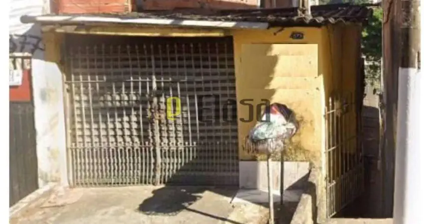 Casa à venda na Rua Bernardo Correia Leitão, 879, Parque Regina, São Paulo