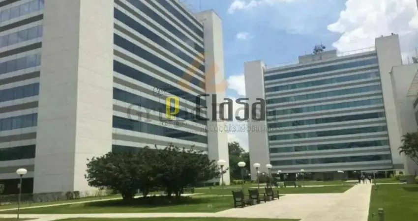 Andar Inteiro com 2.844,04m², com 28 vagas, em Jardim São Luis, São Paulo, SP.