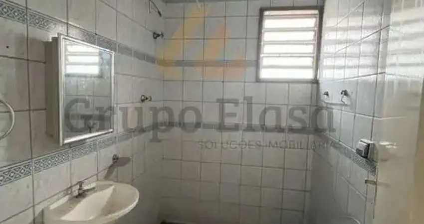 Alugo Sobreloja Comercial ao Lado Praça Floriano Peixoto