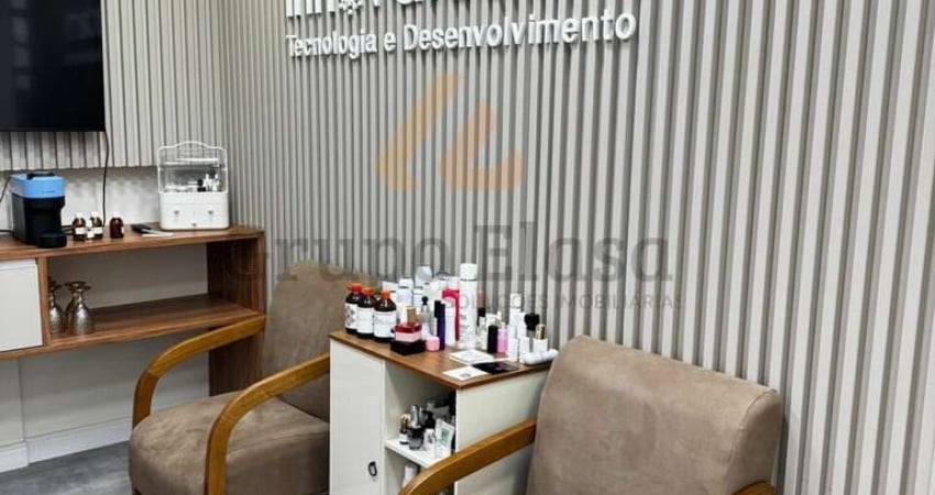 Sala Helbor Office próximo ao Metrô Socorro
