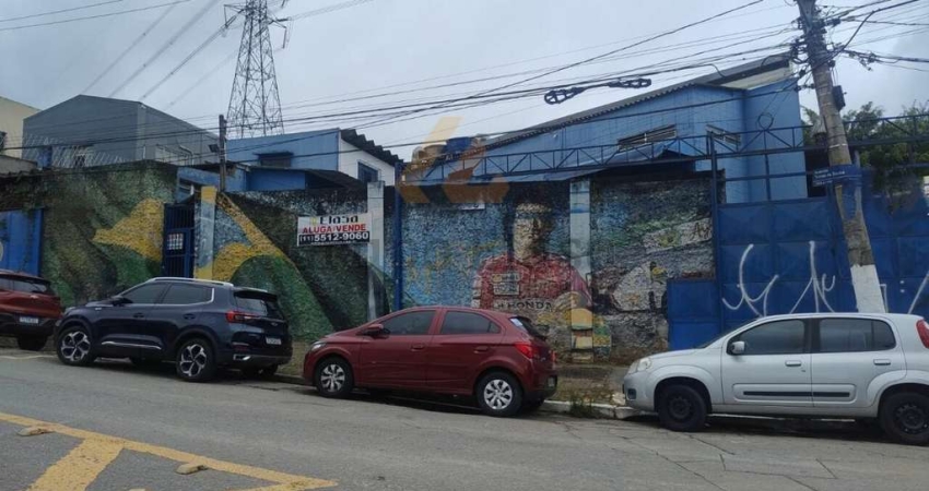 IMPERDÍVEL! Galpão Comercial de Frente ao Terminal João Dias e Metrô Giovanni Gronchi!