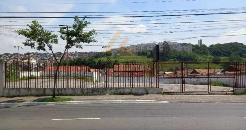 Terreno Comercial de 1.000 m² para Locação entre Metrô Capão Redondo e Terminal Capelinha