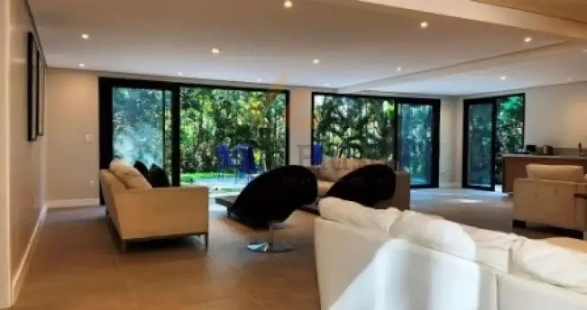 Casa em condomínio fechado com 5 quartos para alugar na Avenida Azaléias, 237, Estância San Remo, Atibaia