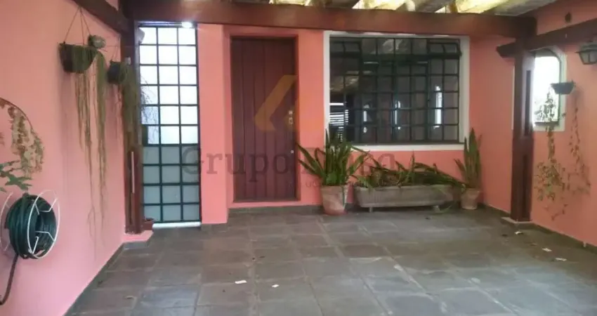 Sobrado 2dormitoriosa armários,cozinha , banheiros ,sala e salão gourmet ,1 vaga