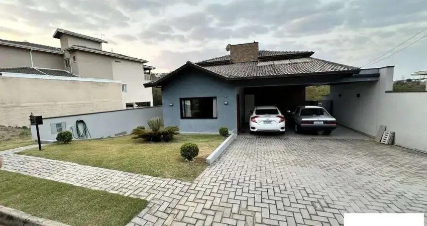 Casa em Condomínio para Venda em Bragança Paulista, Condomínio Villa Real de Bragança, 3 dormitórios, 1 suíte, 3 banheiros, 4 vagas