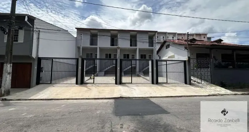Casa para Venda em Bragança Paulista, Aparecida, 2 dormitórios, 1 suíte, 2 banheiros, 2 vagas