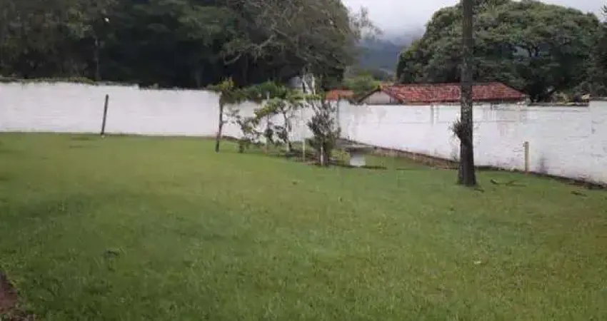 Casa com 4 quartos à venda na Rua Victor Flores Santos, 768, Araçoiabinha, Iperó