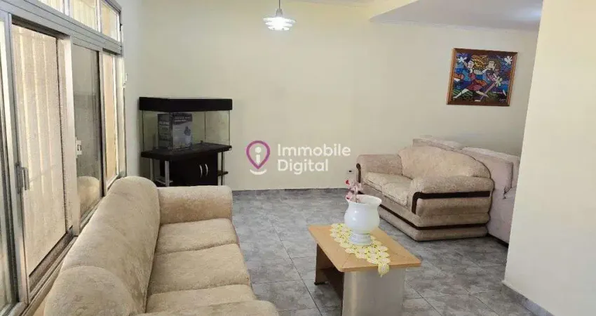 Casa térrea à venda com 3 quartos, 1 suíte e 3 vagas  próx. metrô campo limpo