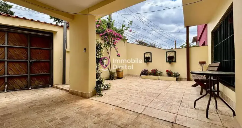 Casa à venda 175m², 3 quartos, churrasqueira carvão e 2 vagas- alto da boa vista