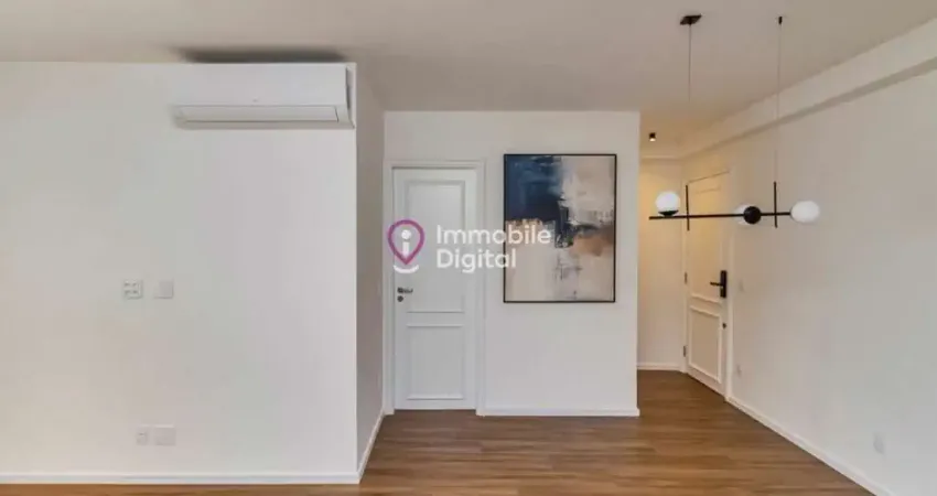 Apartamento à Venda na Vila Olímpia ? 3 Dorms (1 Suíte), 2 Vagas e Varanda.