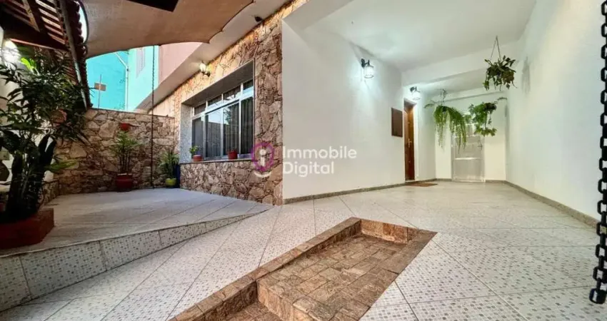 Sobrado à Venda 132m², 3 quartos, 2 vagas, Porteira fechada, Campo Grande