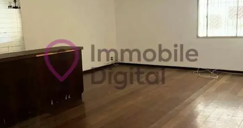 Sobrado no Alto da Boa Vista - 174m2, 3 quartos, 1 suíte, 2 vagas