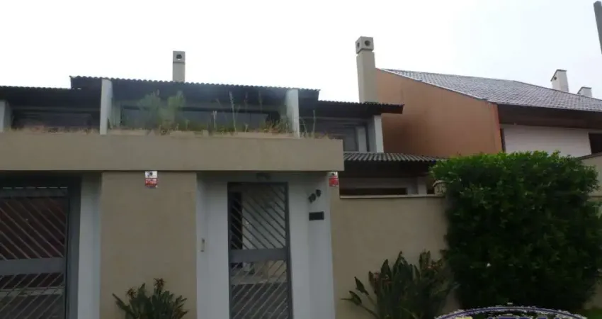 Residência com 4 quartos  à venda, 420.00 m2 por R$2300000.00  - Seminario - Curitiba/PR