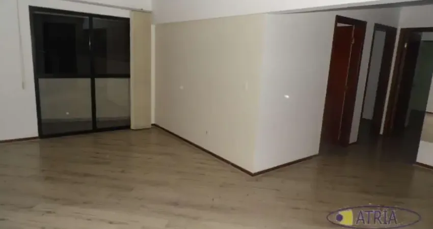 Apartamento com 3 quartos para alugar na Rua Professor Thomaz Wartelsteiner, 196, Portão, Curitiba