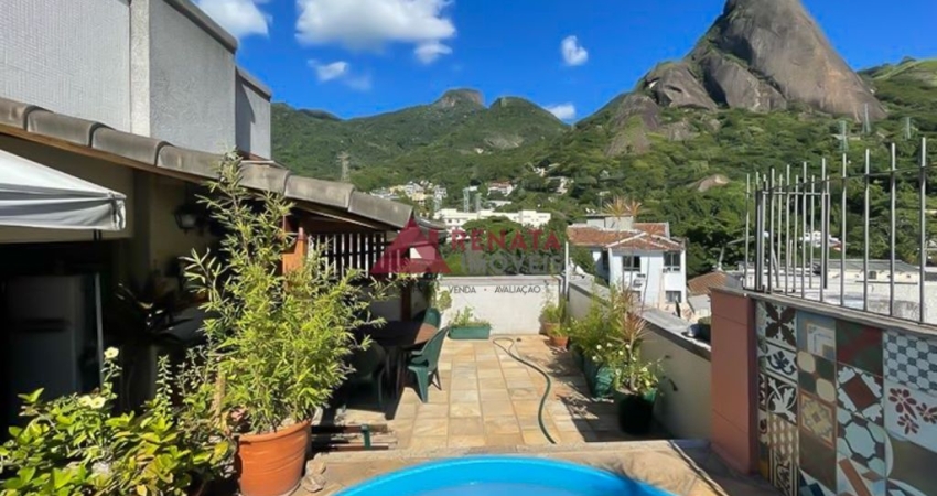 Cobertura Duplex para venda com 156 m² e 4 quartos no Grajaú/RJ