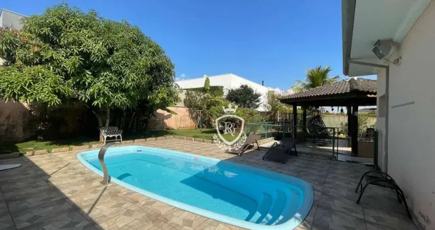Casa à venda, 302 m² por R$ 1.600.000,00 - Condomínio Terras de Mont Serrat - Salto/SP