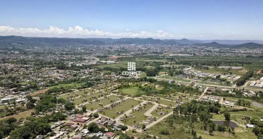 Terreno de esquina com 200,63m² no loteamento Terras de Humaitá