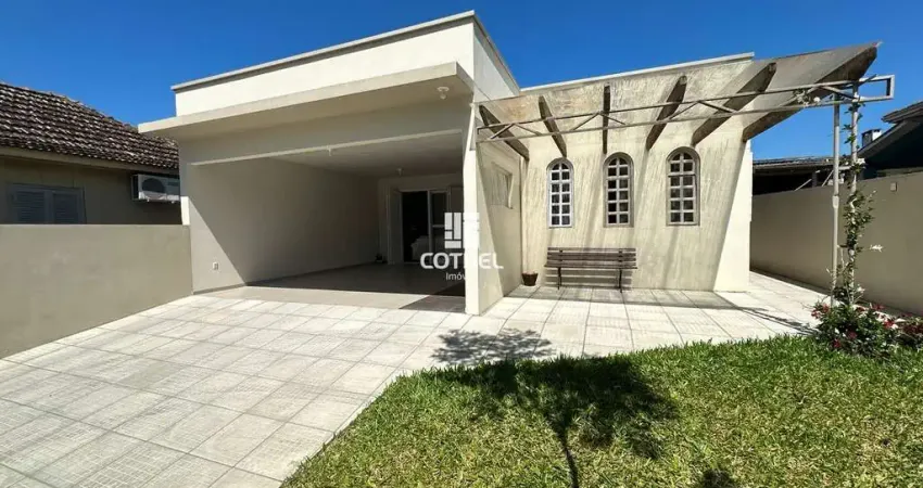 Casa para venda com 4 dormitórios 1 sendo suíte, 4 vagas de garagem situada no B