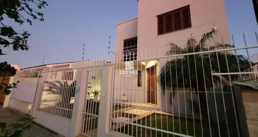 Casa para venda 4 dormitórios, 2 vagas de garagem situada no Bairro Tomazetti na