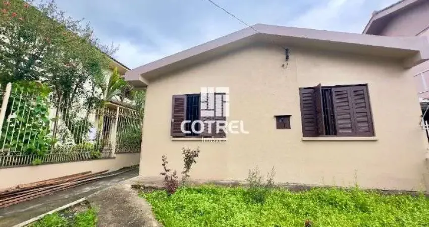 Casa para locação com 03 dormitórios, banheiros, 02 vagas de garagem localizado
