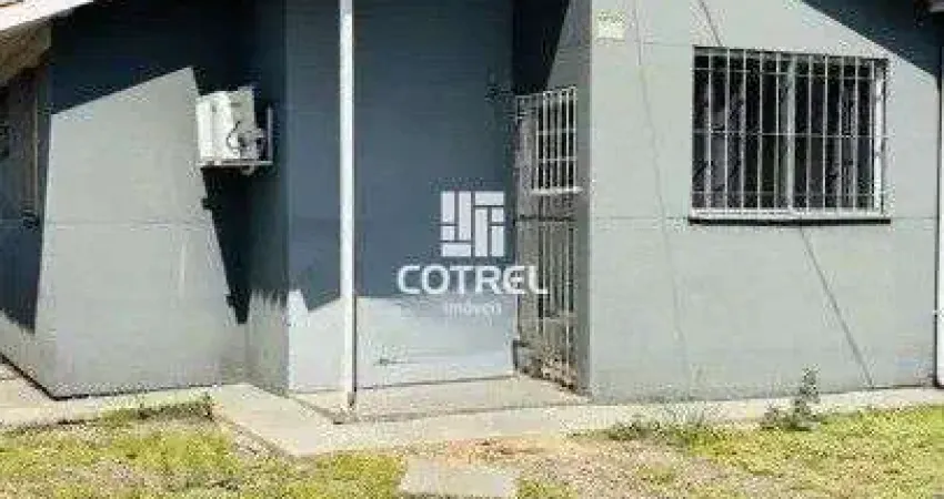 Casa á venda 01 dormitório, 01 banheiro e 01 vaga de garagem localizada no bairr