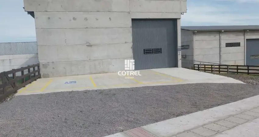 Pavilhão comercial para locação 02 banheiros e 05 vagas de garagem localizado no