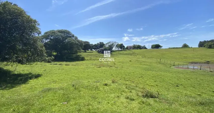 Chácara à Venda, BEIRA DE ASFALTO na Boca do Monte em Santa Maria - RS