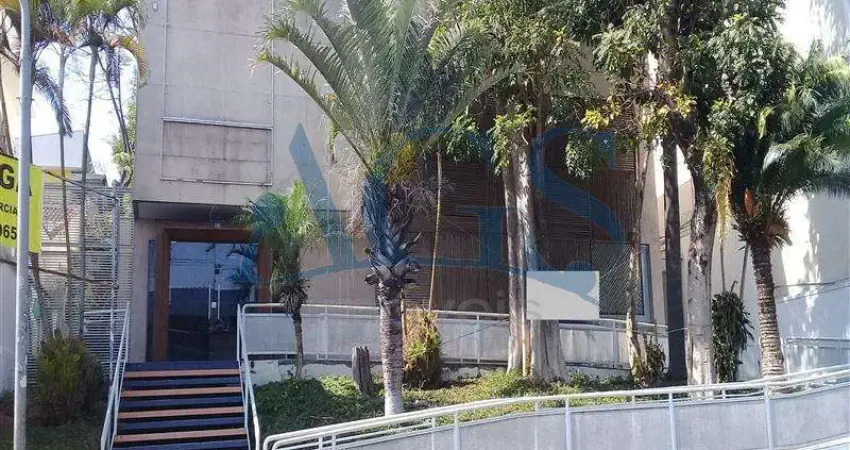 Prédio para alugar na Rua Américo Salvador Novelli, 416, Itaquera, São Paulo
