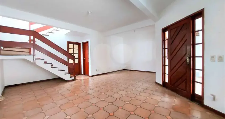 Casa com 3 quartos à venda na Jornalista Francisco Rodrigues De Miranda, Piratininga, Niterói