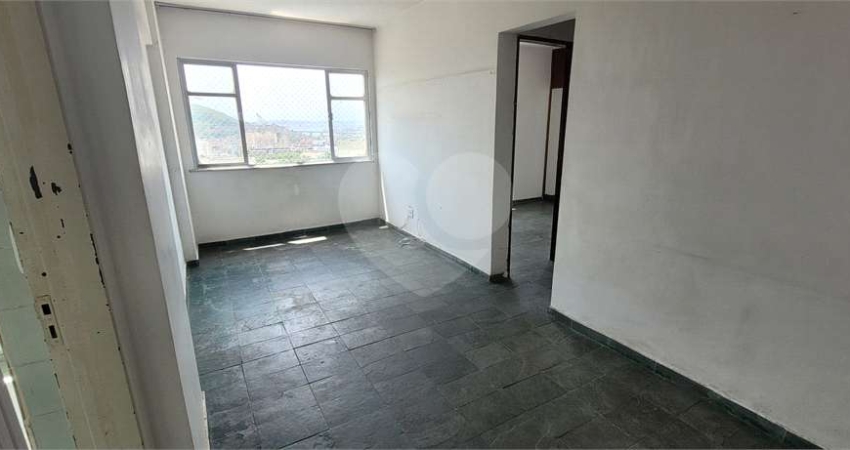 Apartamento com 2 quartos à venda em Centro - RJ