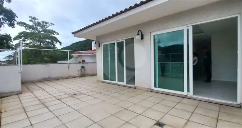 Cobertura com 3 quartos à venda na Dos Pavões, Itaipu, Niterói