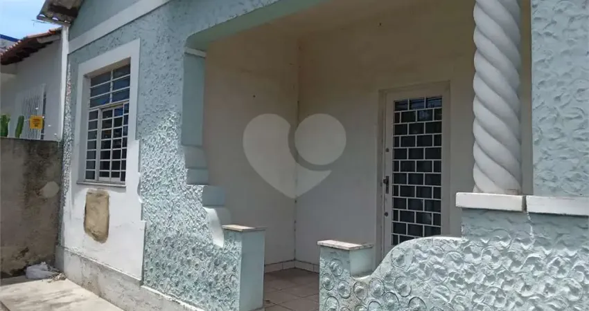 Casa com 3 quartos à venda na Doutor Francisco Portela, Camarão, São Gonçalo