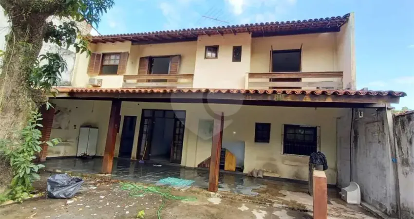 Casa com 3 quartos à venda em Itaipu - RJ