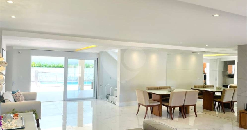 Casa com 5 quartos à venda em Camboinhas - RJ