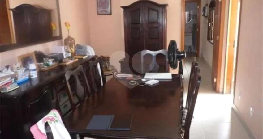 Casa com 3 quartos à venda na Eli Fabrici Garcia, Pendotiba, Niterói