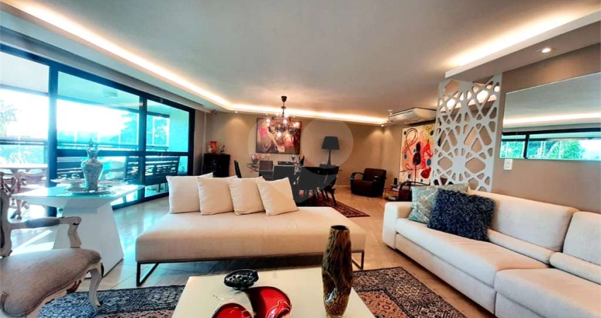 Apartamento com 4 quartos à venda na Avenida Jornalista Alberto Francisco Torres, Icaraí, Niterói