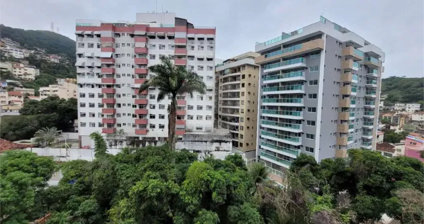 Apartamento com 3 quartos à venda em Santa Rosa - RJ