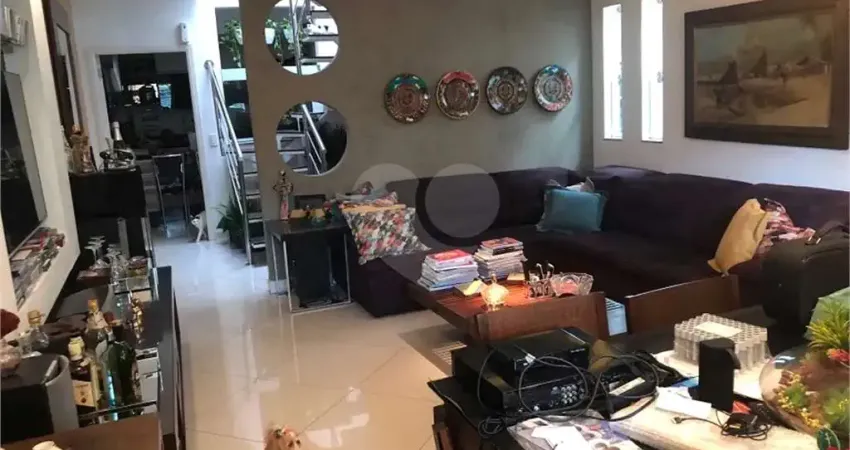 Casa com 3 quartos à venda na Araribóia, São Francisco, Niterói