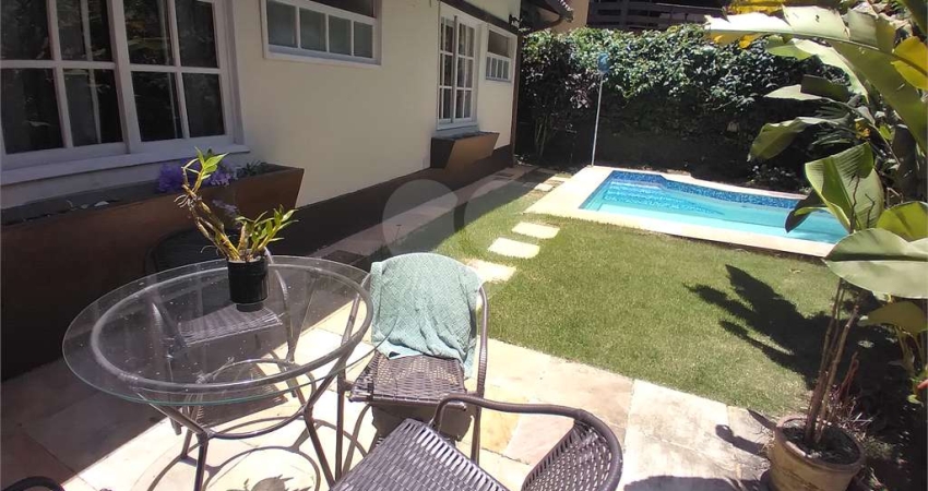 Casa com 3 quartos à venda na Rua Jornalista Newton Braga Mello, Itaipu, Niterói