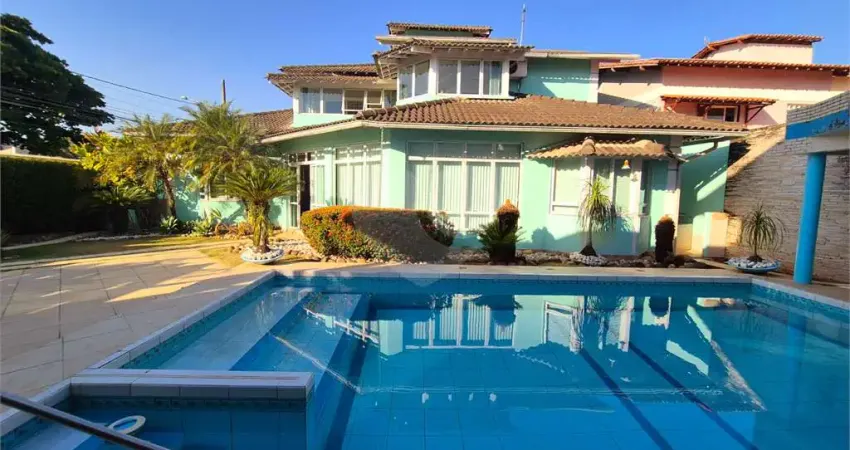 Casa com 5 quartos à venda em Camboinhas - RJ