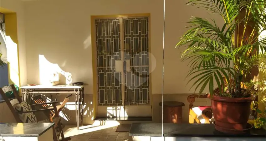 Casa com 3 quartos à venda na Rua Tocantins, São Francisco, Niterói