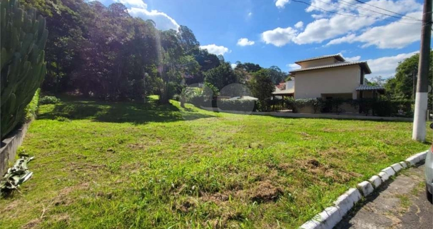 Terreno à venda na Rua Senador Fernandes da Cunha, Rio do Ouro, Niterói