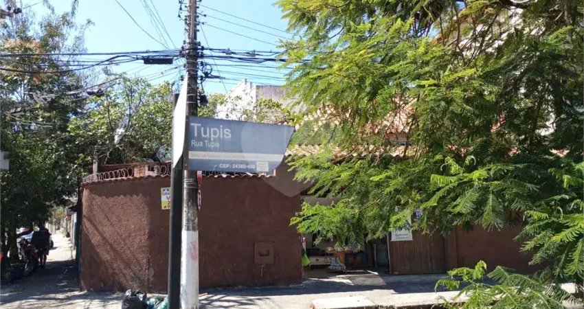 Casa com 3 quartos à venda na Avenida Rui Barbosa, São Francisco, Niterói