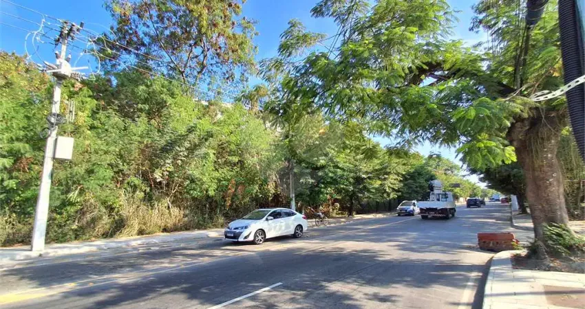 Terreno comercial à venda em Piratininga, Niterói 