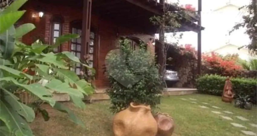 Casa com 4 quartos à venda na Rua Marcos Otávio Valadão, Camboinhas, Niterói