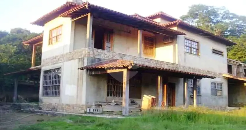 Casa com 4 quartos à venda na Rua Três, Engenho do Mato, Niterói