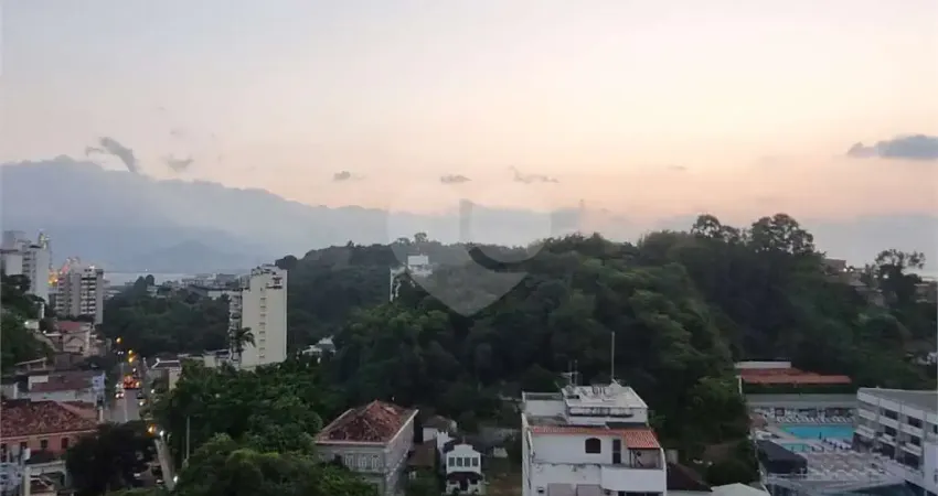 Cobertura com 3 quartos à venda em Ingá - RJ
