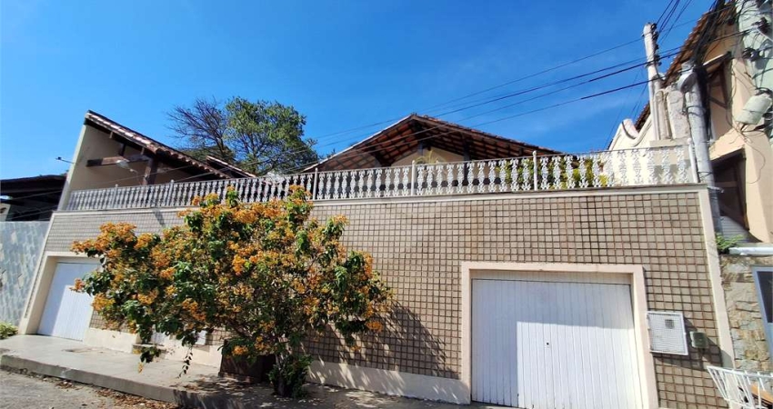 Casa com 4 quartos à venda na Rua Cruzeiro, Badu, Niterói