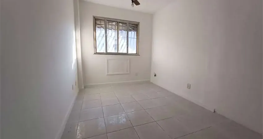 Apartamento com 2 quartos à venda na Maria Rita, Porto Novo, São Gonçalo