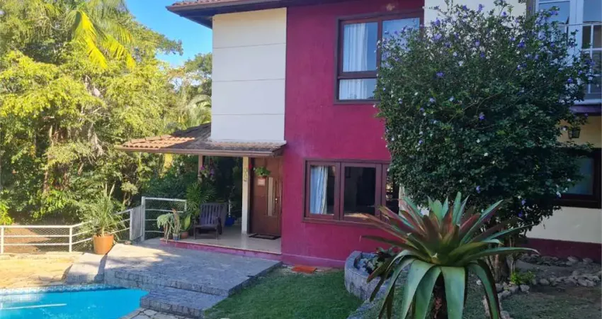 Casa com 4 quartos à venda na Rua Três, Vila Progresso, Niterói